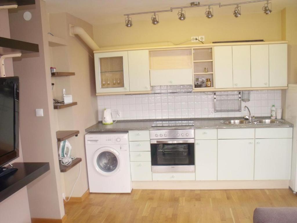 Nww Apartamenty Zgody I Chmielna Varşovia Exterior foto