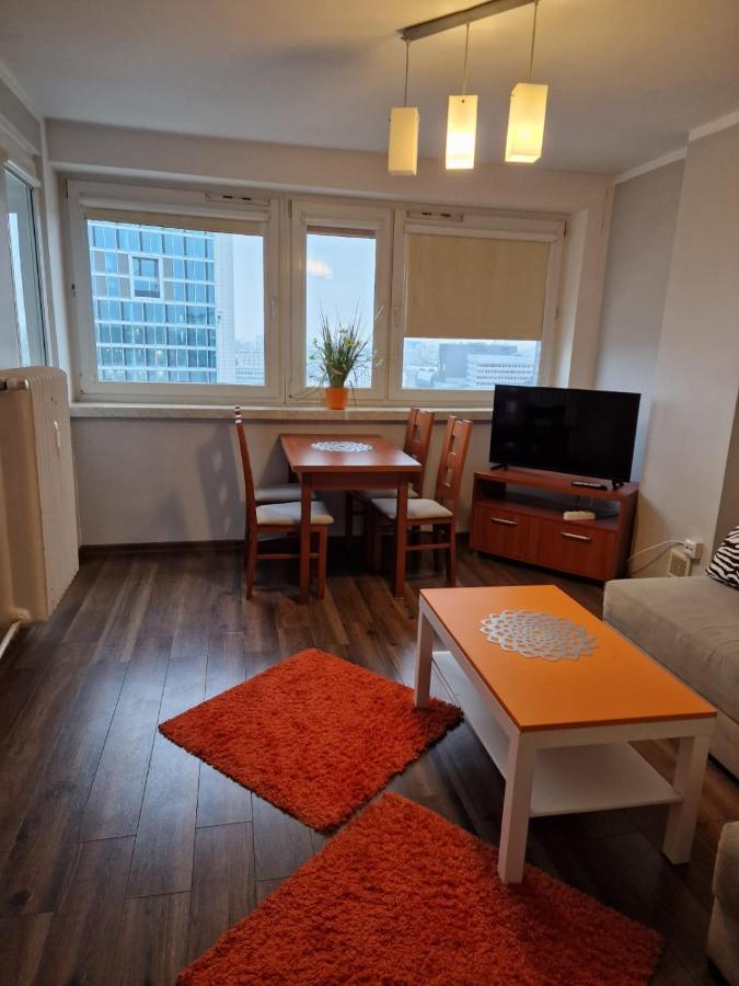 Nww Apartamenty Zgody I Chmielna Varşovia Exterior foto