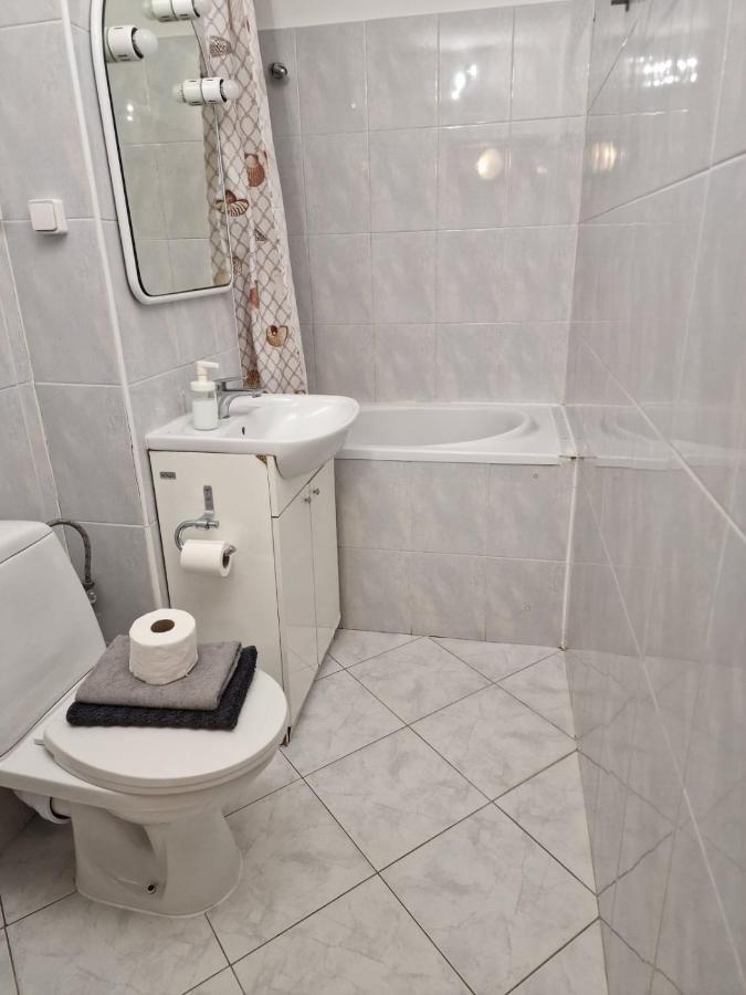 Nww Apartamenty Zgody I Chmielna Varşovia Exterior foto
